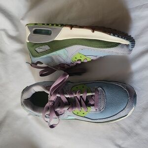 Nike Air Max 90 SE Sun Club Treeline Sneakers Kid Size 4Y